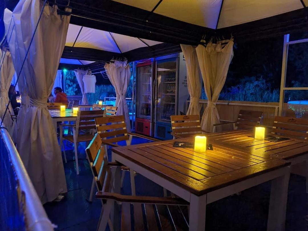 Hotel Plutitor Casa Pescarilor Sulina Ngoại thất bức ảnh