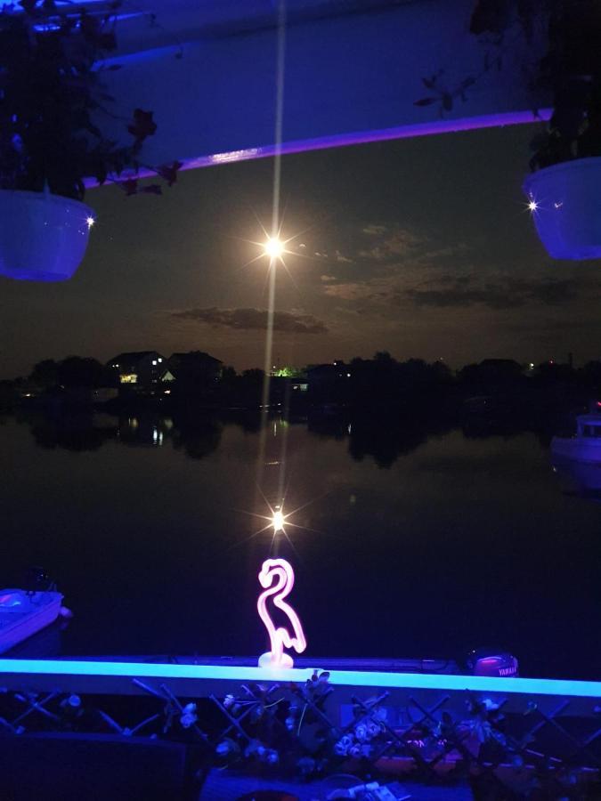 Hotel Plutitor Casa Pescarilor Sulina Ngoại thất bức ảnh
